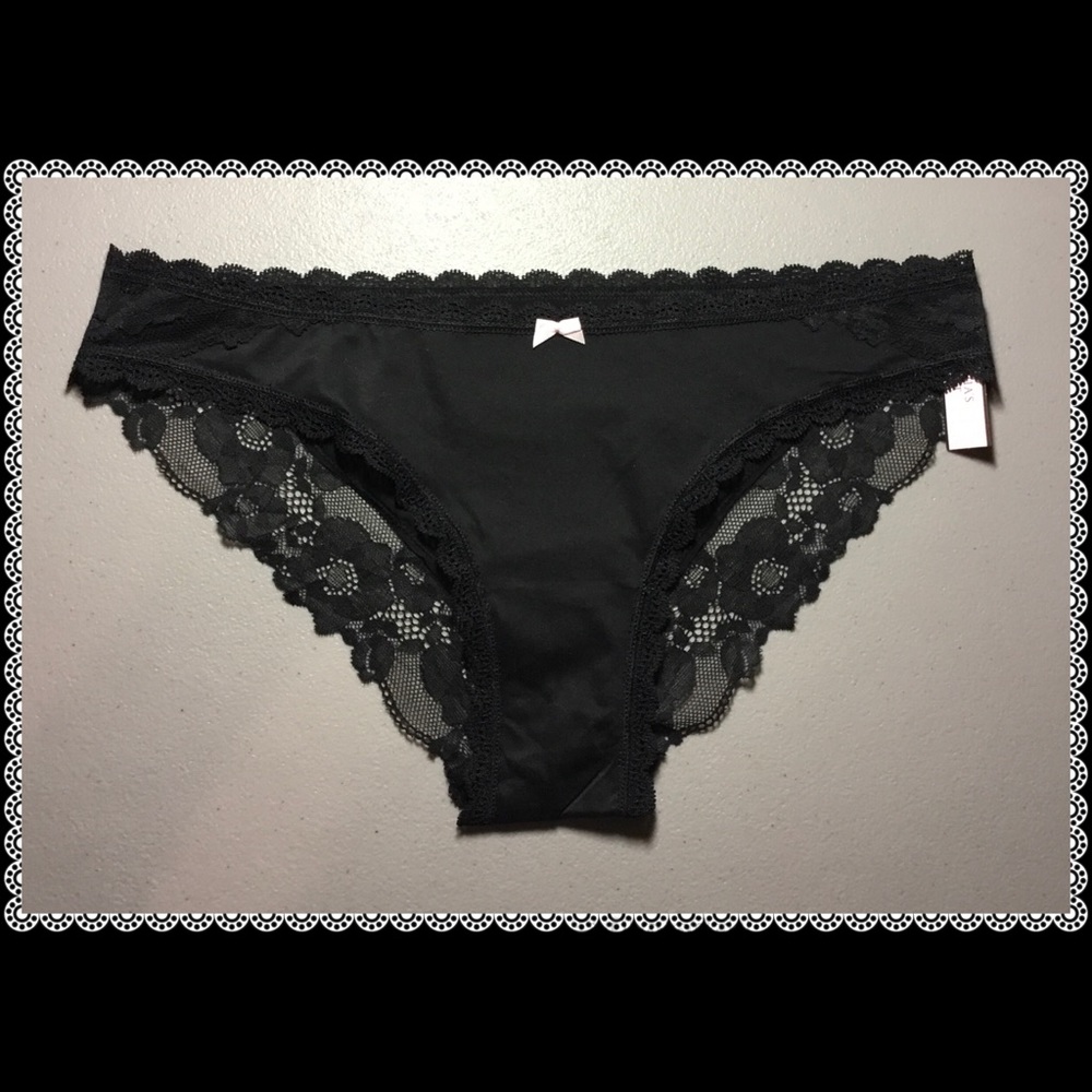 Victoria's Secret Black Lace Bikini Panty